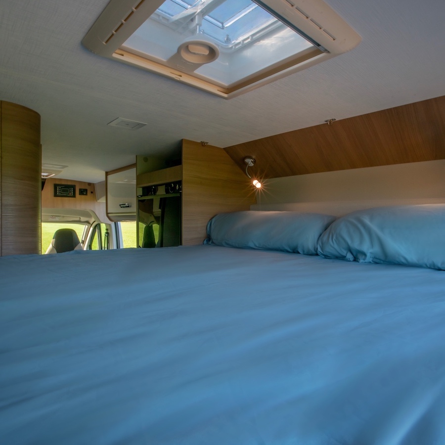 Camper Van - Detall llits interior